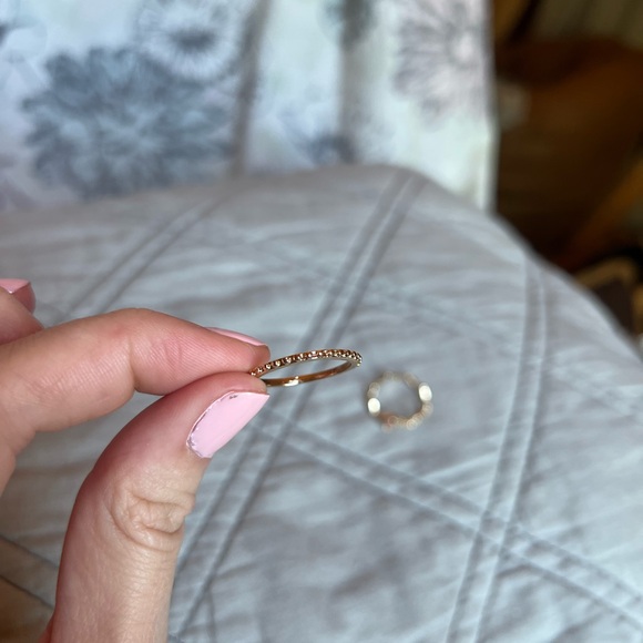 🌟Gold Assorted Rings🌟 - Picture 10 of 12